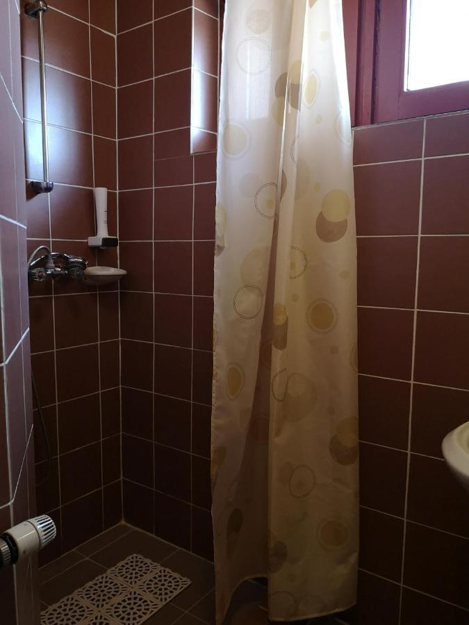 Parton Hotel & Bowling Tiszakécske المظهر الخارجي الصورة